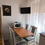 Apartment Dado