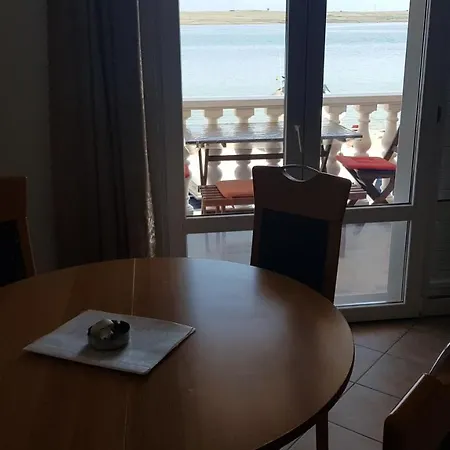 Apartment Dado *