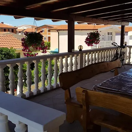 Dado Apartment *