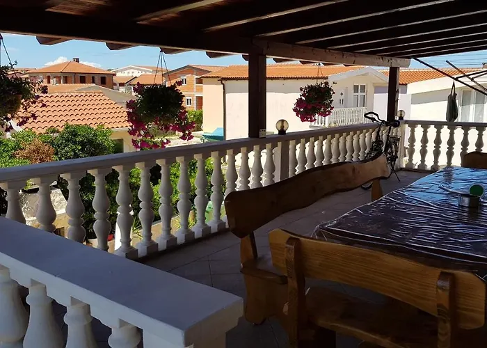 Dado Апартаменты *