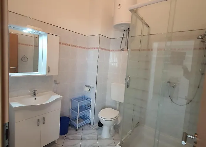 Dado Апартаменты *